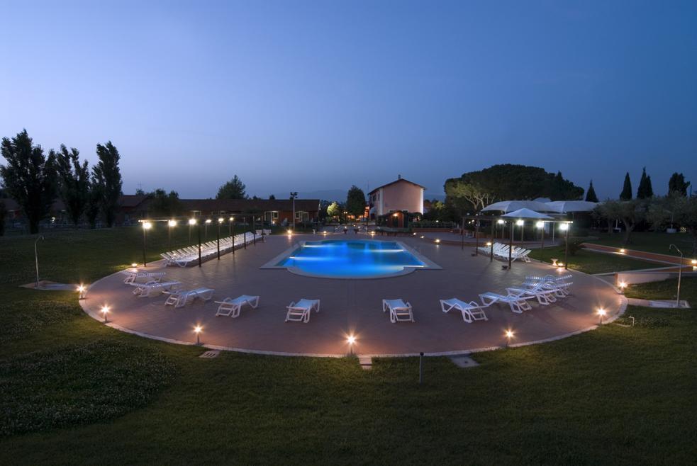 Il Casale Corte Rossa ลาตินา ภายนอก รูปภาพ